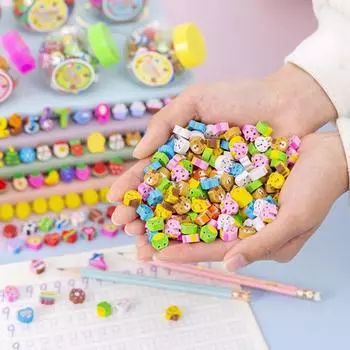 Яркие цвета, экономящие трудозатраты, канцелярские принадлежности, ластики, великолепные мини-мультяшные животные на спортивную тематику B