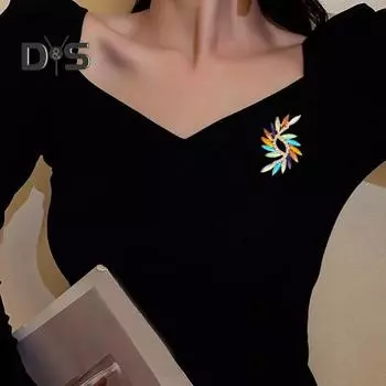 Яркий внешний вид, брошь, булавка, изысканная тонкая работа, стразы, вращающийся цветок в форме, женская булавка, аксессуары для одежды разноцветный