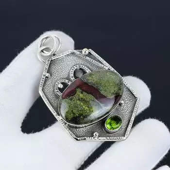Яшма «Кровь дракона», подвеска из драгоценного камня перидот, натуральный драгоценный камень, ручная работа, серебряный кулон «Кровь дракона» для женщин, подвеска для подарков 5.5 Cm. зелёный