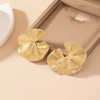 YCQZ Креативные серьги-гвоздики из нержавеющей стали с металлическим цветком 2024 года, модные привлекательные ювелирные изделия для женщин, индивидуальный подарок