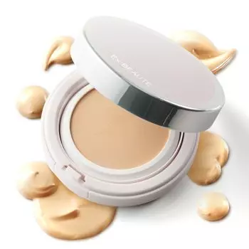 yet Medicated foundation Ex Beaute Medicated Wrinkle White Foundation Transparent glossy finish Cushion foundation Prevents rough skin Whitening Made