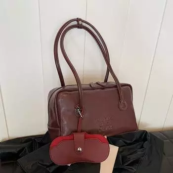 Yogodlns Модная ручная сумка для боулинга для женщин, новая сумка через плечо большой емкости для поездок на работу и отдыха подмышкой 33x10.5x19cm чёрный