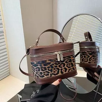 Yogodlns Модные круглые сумки-ведра для женщин на каждый день, сумка через плечо с леопардовым узором для поездок на работу, повседневные женские сумки 19x9x14.5cm чёрный