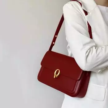 Yogodlns Ретро женская новая высококачественная текстурированная нишевая сумка подмышки из искусственной кожи с клапаном красная квадратная сумка через плечо через плечо 26.5x7.5x16cm красный