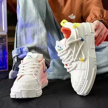 Youpin 2025 new men s shoes niche design bread shoes men s cloth surface casual Guochao shoes men s live broadcast new models 39