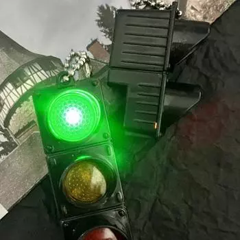 Yousheng 1/2 шт. Мини-брелок в виде светофора, электрический миниатюрный брелок в виде светофора, держатель для ключей для друзей, семьи, универсальное украшение