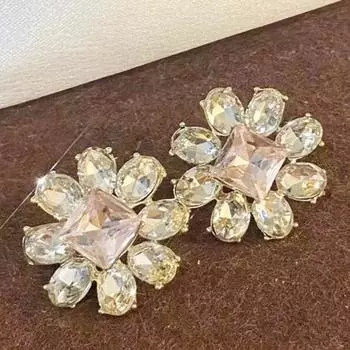 Yousheng 1 пара женских сережек-гвоздиков в форме цветка, сверкающие искусственные кристаллы, ювелирные изделия в подарок белый