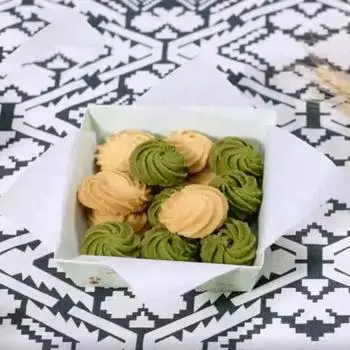 Yousheng 1 Roll Baking Paper Non-stick Sawtooth Design Lightweight High Temperature Resistant Double Side Cooking Paper Household Supplies белый