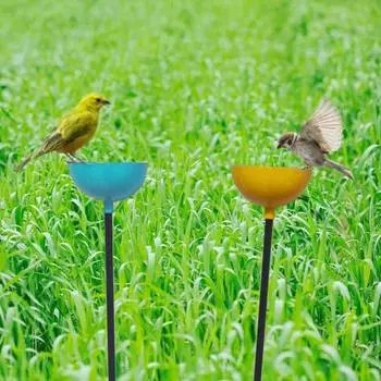 Yousheng 2/4 шт. металлические поилки для птиц для сада на открытом воздухе, поилка для птиц, кормушка для колибри с металлическим колышком для декора газона патио во дворе светло-синий