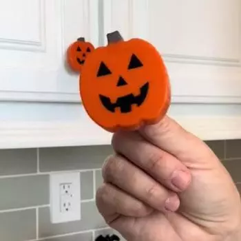 Yousheng 6 шт. крышки дверных ручек, чехлы для ручек шкафа в виде тыквы на Хэллоуин, простая установка круглых чехлов для ручек-конфет для ящиков шкафа розовый