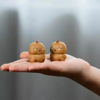 Yousheng Angry Chicken Tea Pet Фиолетовая глиняная фигурка птицы ручной работы Чайные аксессуары Кунг-фу Чайное украшение для любителей чая Домашний декор Chick