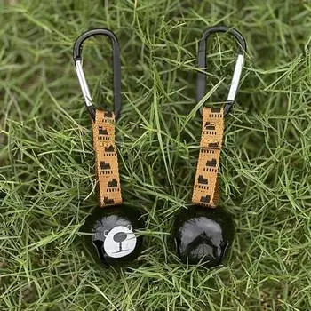 Yousheng Camping Black Bear Подвесной колокольчик с карабином Громкий прочный походный рюкзак для походов на открытом воздухе Подвесной ветряной колокольчик Украшение чёрный