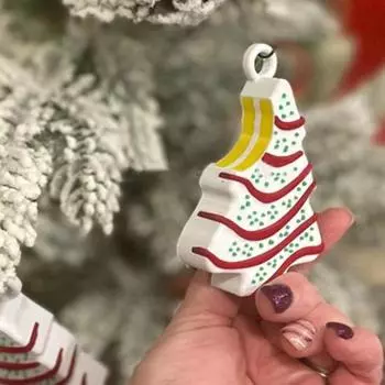 Yousheng Christmas Ornament Christmas Tree Cake Decoration Festive Hanging Ornament for Xmas Tree Door Mantel Wreath A