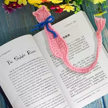 Yousheng Handmade крючком закладка для книг с изображением кошки, тонкая работа, маркер для страницы, яркий цветной бант, декоративный зажим для вязания красный