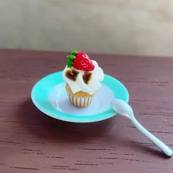 Yousheng Миниатюрная модель кекса Мини-игровые принадлежности Имитация глины Фруктовый кекс для кукол 1/6 1/12 или Миниатюрный десертный домик Cherry