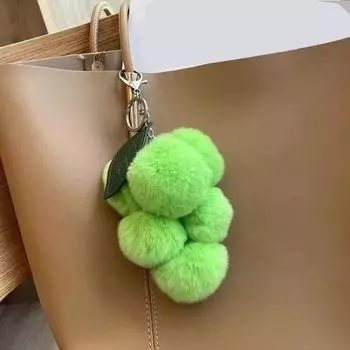 Yousheng плюшевый брелок в виде винограда, пушистый искусственный мех, украшение для сумки, автомобиля, подвеска с металлической пряжкой, рюкзак, ключи от машины, кошелек, телефон, подвеска светло-фиолетовый