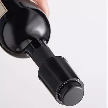 Yousheng Wine Bottle Stopper 2-в-1 вакуумный насос для укупорки винных пробок с отсчетом времени, многоразовый винный накопитель, сохраняющий свежесть в течение 14 дней чёрный