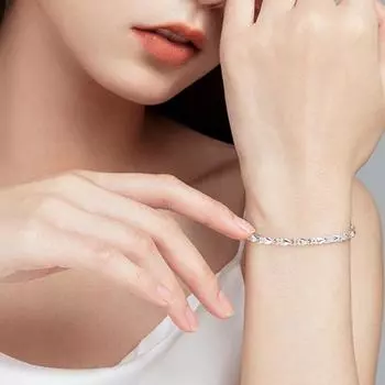 Yousheng Women Bracelet Lucky Clover Heart Shape Adjustable Length Bracelet Smooth Surface Anniversary Birthday Christmas Bangle серебряный