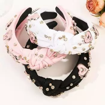 Yousheng Женский ободок для волос на День Святого Валентина Подвеска в форме сердца Декор со стразами Широкий тканевый узел Эластичный противоскользящий украшение на голову Женский обруч для волос розы красного