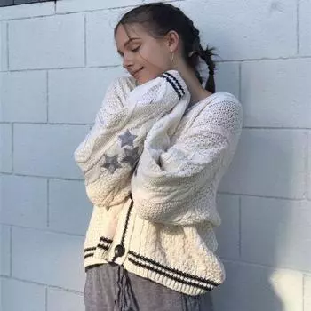 Yousheng Женский свитер Пальто V-образный вырез Длинный рукав Однобортный вязаный кардиган Лоскутная цветная вышивка Звездный узор Свободный крой Трикотаж S красный