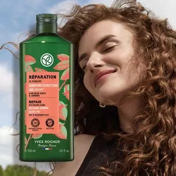 Yves Rocher Шампунь для волос с экстрактом жожоба 300 мл (для очень поврежденных волос)