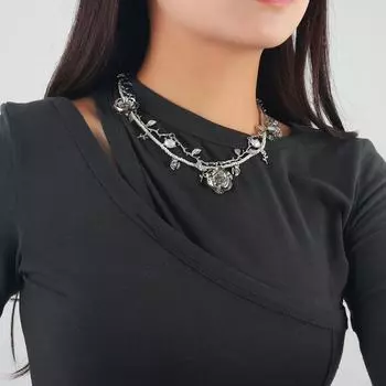 Z New 2024 Ожерелье с подвеской в виде цветочного листа и искусственного жемчуга - Элегантный стиль INS для женщин серебряный