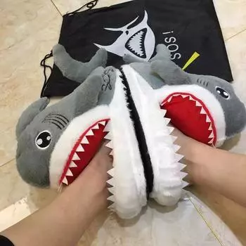Забавные плюшевые теплые тапочки с акулами, женская зимняя обувь, обувь из мультяшного меха акулы, милые домашние тапочки для мужчин, зимняя домашняя обувь One size