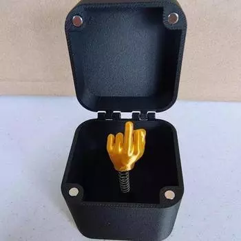 Забавный подарок на день рождения, аксессуары, украшение стола, сюрприз, подарочная коробка, игрушки, средний палец в коробке, принадлежности, ремесла, декоративная фигурка