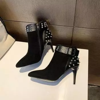 Заклепки кожаные женские сапоги с острым носком на каблуке осень-зима дизайнерские туфли на мягкой подошве для женщин модные легкие современные сапоги женские 35