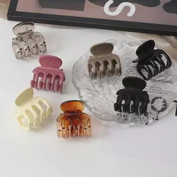 Заколка для волос «Акула» из золотой пудры 2025 года — небольшой, простой аксессуар для волос для полузаплетенных стилей