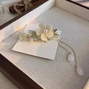 Заколка для волос с кисточками и белыми цветами для женщин, корейская заколка для волос, заколки для волос с геометрическим кристаллом, аксессуары для волос для девочек, модная заколка для волос