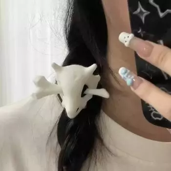 Заколка для волос в виде черепа на Хэллоуин, светящаяся в темноте заколка для волос в виде черепа с костяной палочкой, готические аксессуары для волос, подарок для сестры, подруги