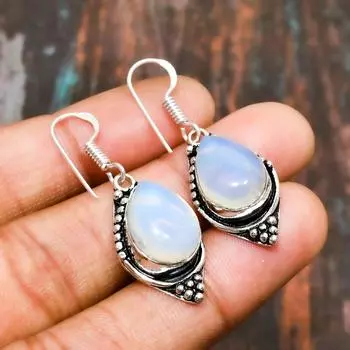 Замечательные ювелирные серьги ручной работы из серебра 925 пробы с молочным опалом и драгоценными камнями 1.59 Inches белый