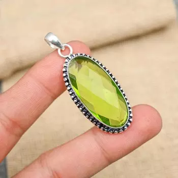 Замечательный кулон из стерлингового серебра 925 пробы с драгоценным камнем перидот ручной работы 1.97 Inches зелёный