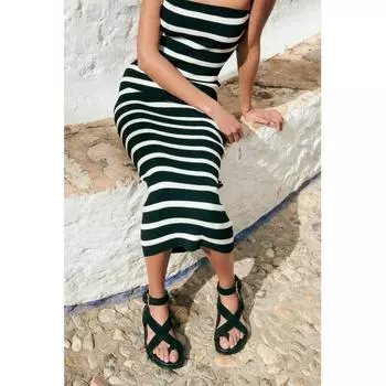 Замшевые босоножки HM черные