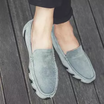 Замшевые кожаные мужские мокасины класса люкс 2022 года, новейшая повседневная обувь для мужчин, туфли-лодочки ручной работы, мужские туфли для вождения, мокасины на плоской подошве 44