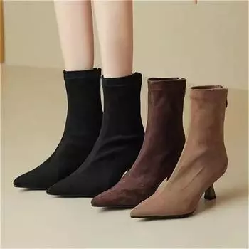 Замшевые женские ботильоны с острым носком на среднем каблуке, сексуальная женская обувь 2025 года, модные туфли-лодочки в готическом стиле, зимние туфли-челси, женские ботинки 35 чёрный