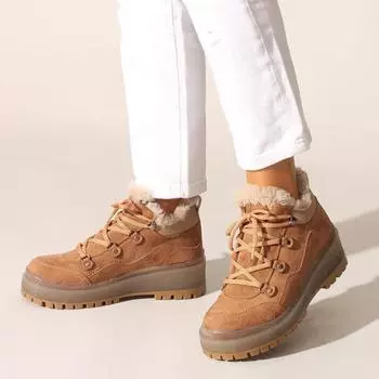 Замшевые женские ботинки и ботильоны Taba