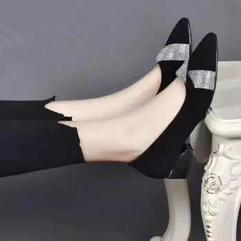 Заостренный носок резиновые неглубокие замшевые туфли на квадратном каблуке женские низкие модные повседневные туфли 35 чёрный