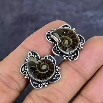 Запонки из серебра 925 пробы с ископаемым драгоценным камнем аммонитом G8G07