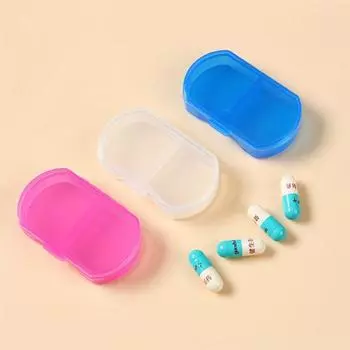 Защелкивающийся дизайн Мини-аптечка с крышкой Упаковка для таблеток Удобная для переноски 2-секционная таблетница для путешествий синий