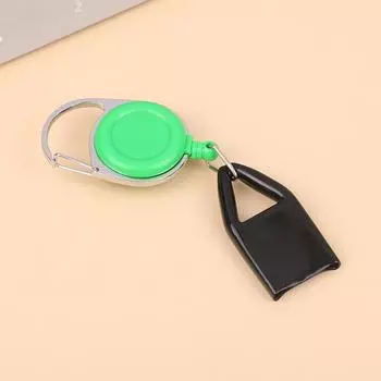 Защитный чехол для зажигалки с зажимом и выдвижным брелоком