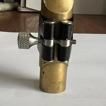 Зажим для мундштука саксофона Практичный, легкий, простой в установке, прочный зажим для лигатуры