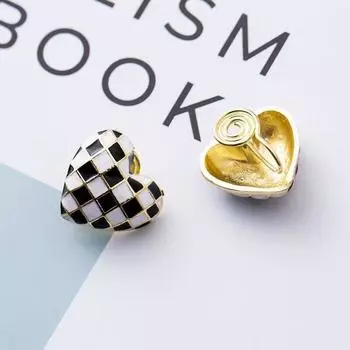 Зажим для ушей без пирсинга ушей, черно-белые серьги-клипсы в виде шахматной доски «Любовь от комаров», серьги-клипсы для ушей