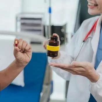 Зажимы для этикеток на флаконах с лекарствами, набор зажимов для многоразовых флаконов с таблетками, зажимы для бутылок для легкой идентификации лекарств 1pc