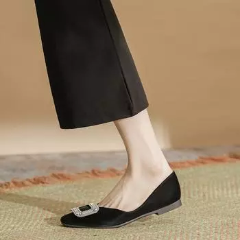 ZDW23-4 One-pedal soft-soled Doudou shoes high mercerized suede shallow mouth flat-soled grandma shoes comfortable mother shoes women 35 чёрный