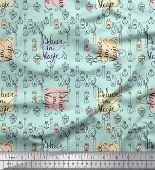 Зеленая японская креп-сатиновая ткань Soimoi с текстом и флаконом для духов, женская ткань с принтом по метрам, 42 дюйма 42 Inch Wide - Poly Crepe зелёный