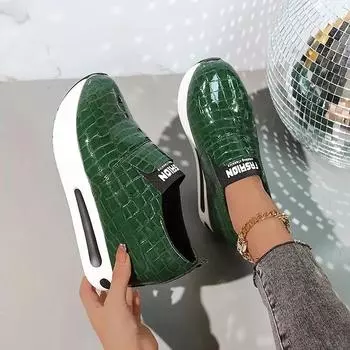 Зеленые туфли женские кроссовки весна осень женские ПУ плоские туфли на толстой подошве слипоны повседневные туфли на платформе увеличение в пределах 35