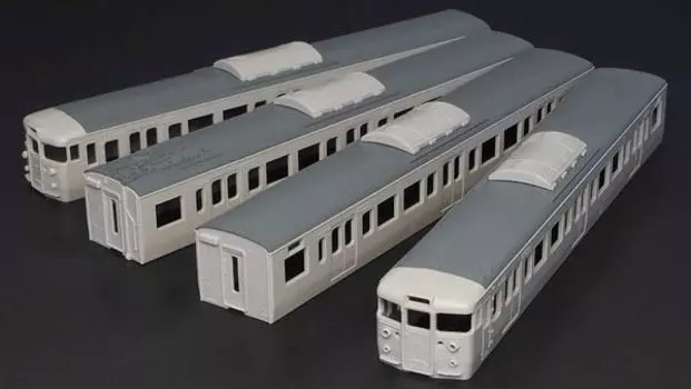 Зеленый Max N Gauge JR113 Series 7700 Series 30N Constitution Improvement Car Basic Body Kit 18505 Железнодорожная модель поезда 4-вагонный