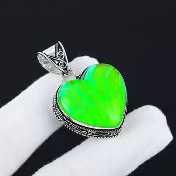 Зеленый Тройной Опал Огненный Драгоценный Камень Серебряная Подвеска из Стерлингового Серебра 925 пробы - Ручной работы Дизайн Сердца, Ювелирное Украшение для Повседневной Носки, Уникальный Подарок-Подвеска 2.16 зелёный